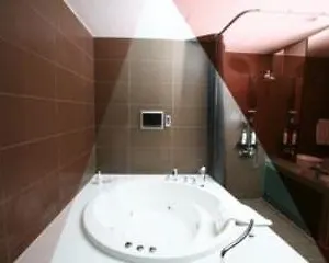 3* Motel Tria