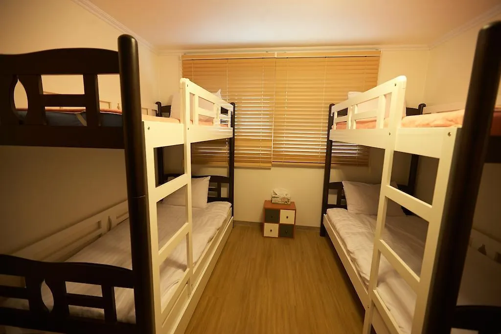 סיאול Moon Hostel קוריאה הדרומית