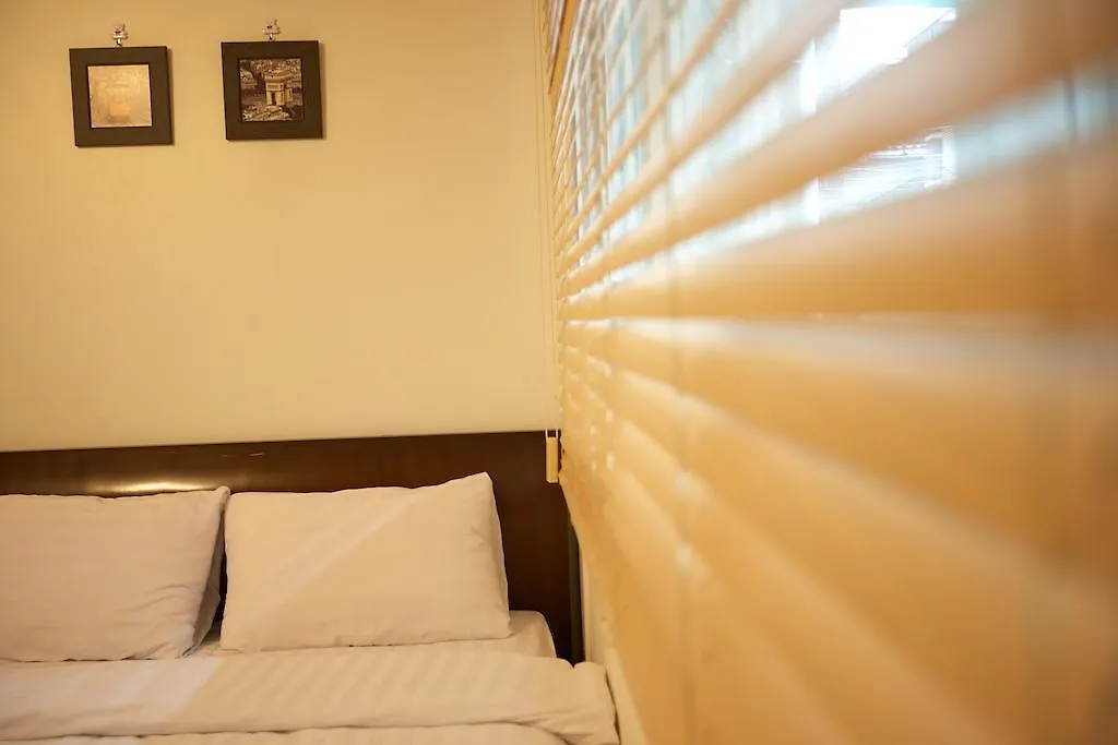 סיאול Moon Hostel 0*,  קוריאה הדרומית