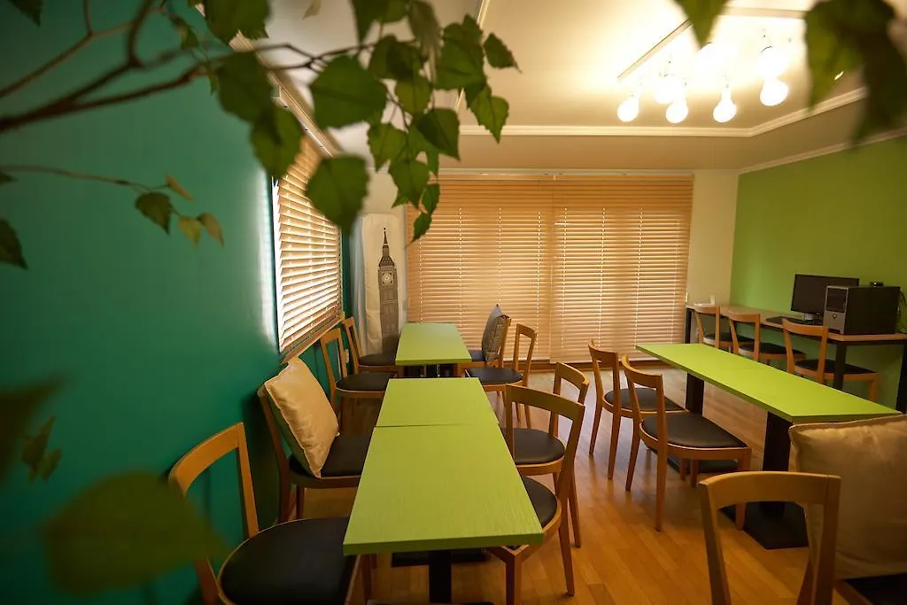 סיאול Moon Hostel 0*,  קוריאה הדרומית